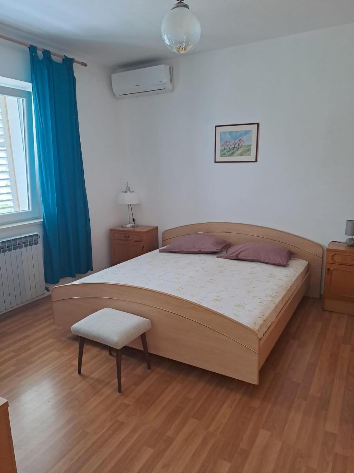 Apartments With A Parking Space Brela, Makarska - 18495 Dış mekan fotoğraf